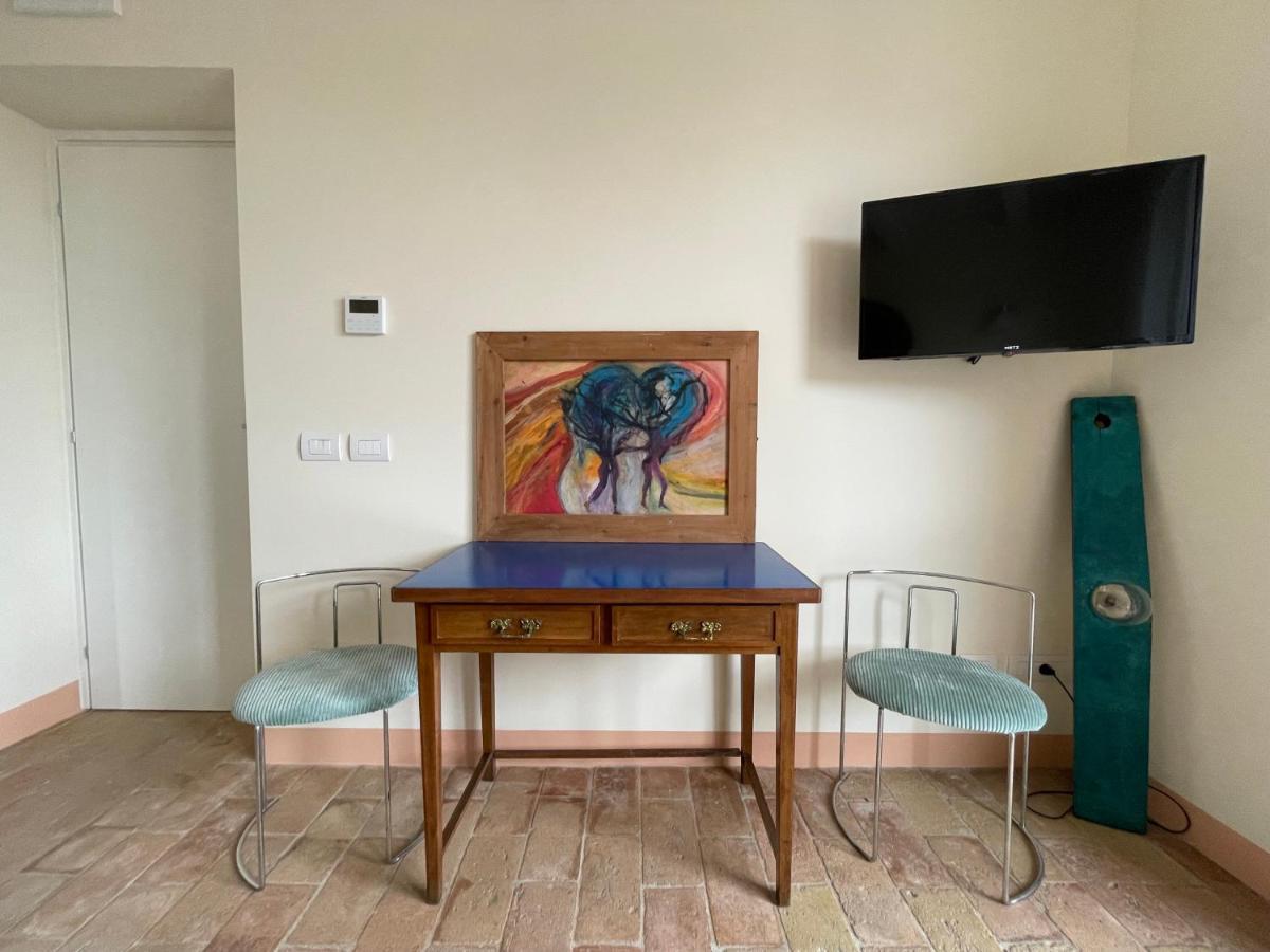 Pioppi Neri R&B Bed & Breakfast Felino Екстериор снимка