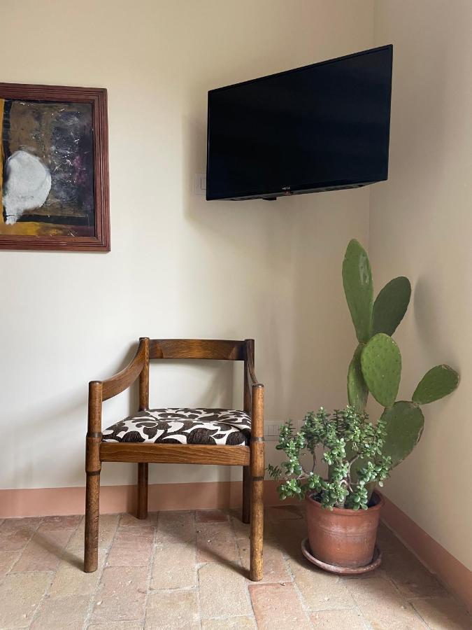Pioppi Neri R&B Bed & Breakfast Felino Екстериор снимка